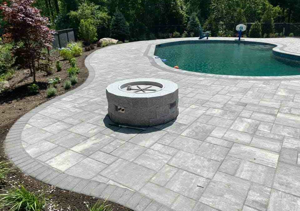 Creative Patio Designs with Pavers: From Simple to Sophisticated